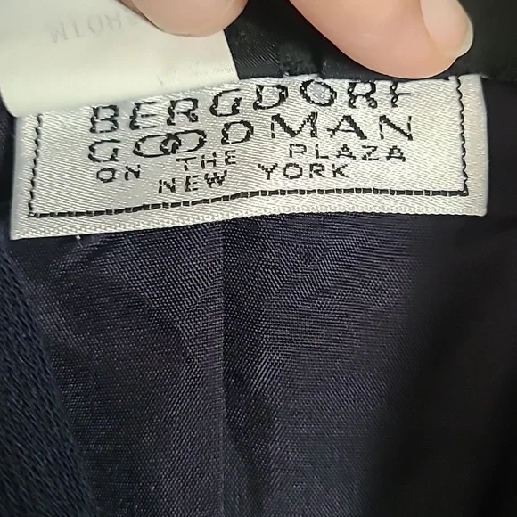 Adrienne Vittadini Vintage Military Style Vlazer 100/% Wool Size 6 - Picture 5 of 9